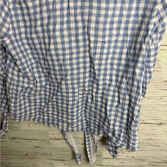 Beach Lunch Lounge Collection Top plaid blue white size medium - Picture 6 of 7
